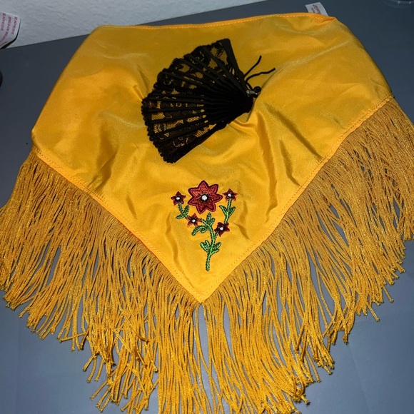 American Girl Josephina Accessories Set - Picture 4 of 5